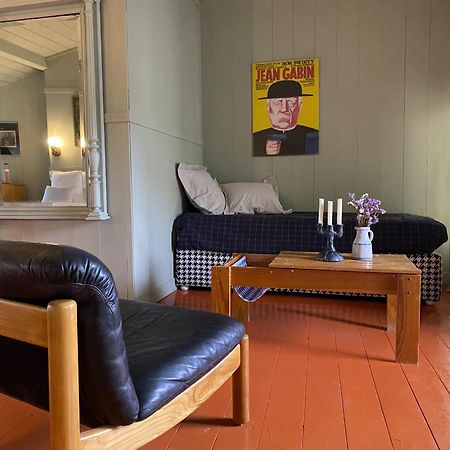 Maison Matejewski Chambre D'Hotes Avec Jardin Blaye Esterno foto