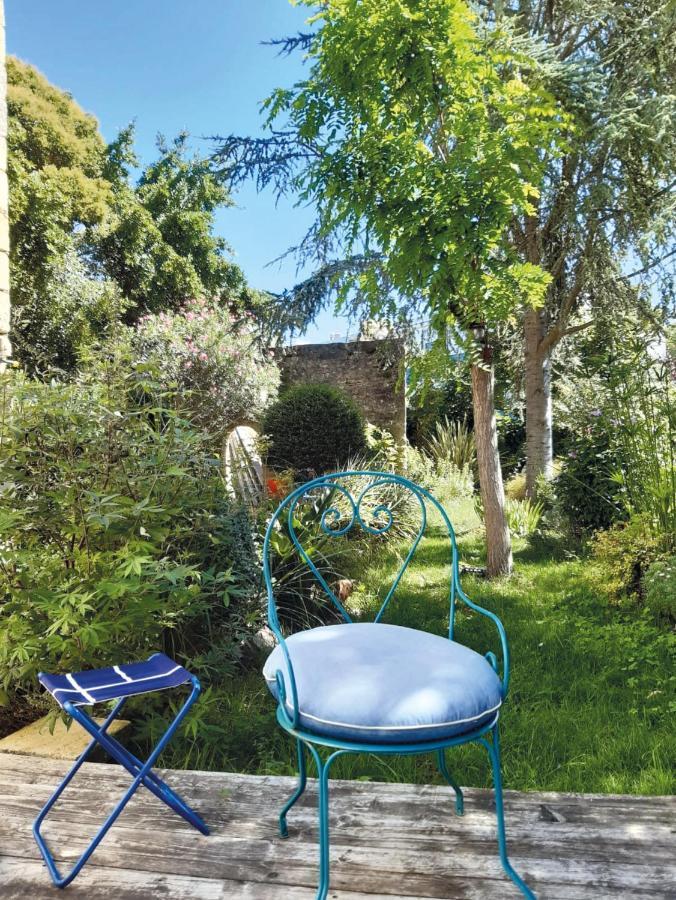 Maison Matejewski Chambre D'Hotes Avec Jardin Blaye Esterno foto